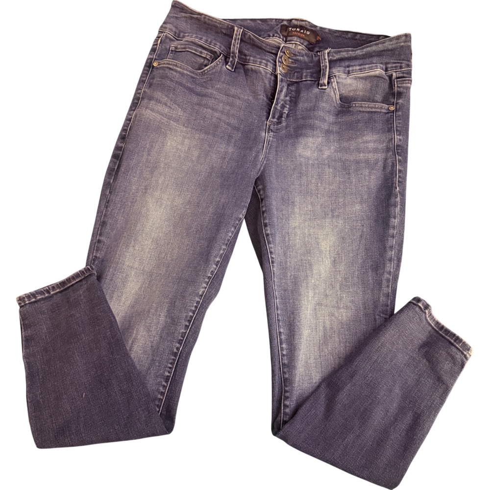 Torrid Premium Denim‎ Jeans Blue Wash Button Fly Size 16R Straight Leg